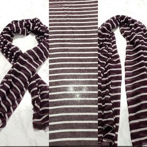 Lightweight striped scarf